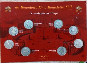 . Vaticaan Collezione di n* 8 medaglie dei papi dal 1922 al