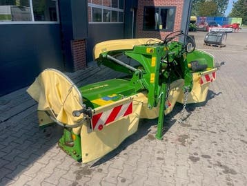 Krone frontmaaier, Ophalen, Veehouderij, Weidebouw