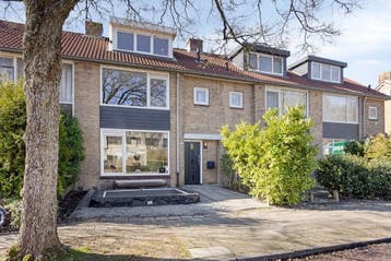 Te huur: Huis Van Heuven Goedhartlaan in Amstelveen, Huizen en Kamers, Noord-Holland, Amstelveen