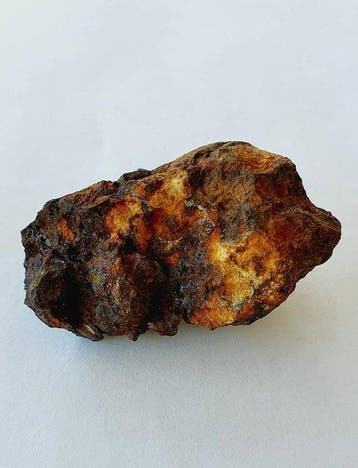 Sericho meteoriet Pallasiet - Hoogte: 55 mm - Breedte: 35 mm