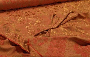 Un drappo regale per interni e creazioni d’autore firmato