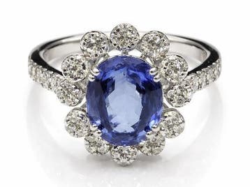 Ring - 18 karaat Witgoud - 3.69ct. tw. Saffier - Diamant, Nieuw