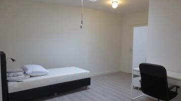Te huur: Kamer Paul Krügerlaan in Eindhoven, Huizen en Kamers