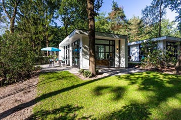 Chalets te huur voor langere tijd vlak bij Apeldoorn, Huizen en Kamers, Gelderland, Direct bij eigenaar, Beekbergen, Overige soorten