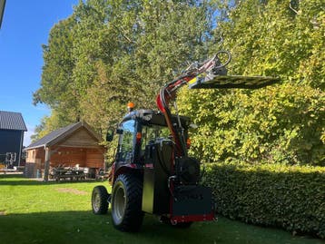 Majar 180 cm mulch heggenschaar aan armmaaier type RBEP30, Bollenteelt