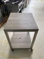 tafel op wielen 70x60x86 lxbxh, Zakelijke goederen, Horeca | Meubilair en Inrichting, Ophalen of Verzenden, Gebruikt