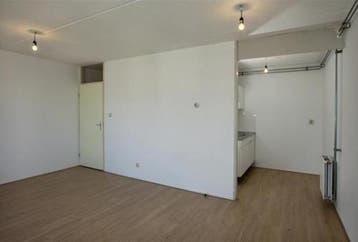 Te Huur 1 Kamer Appartement Boeninlaan In Amsterdam, Huizen en Kamers, Huizen te huur, Direct bij eigenaar, Appartement, Amsterdam