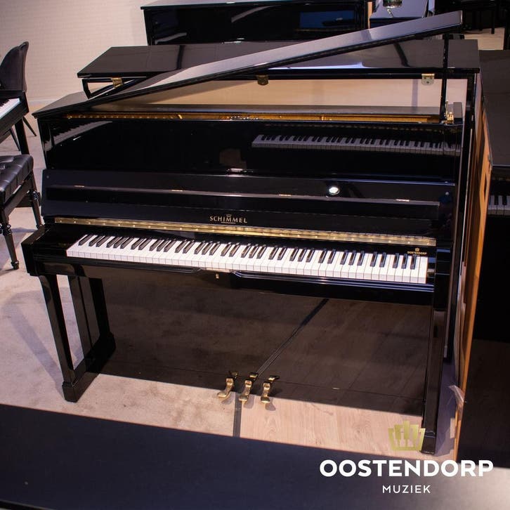Schimmel 117 B messing piano, Muziek en Instrumenten, Piano's, Piano, Zwart, Zo goed als nieuw