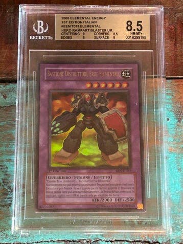 Konami - 1 Graded card - Yu-Gi-Oh! - Bastione Distruttore, Hobby en Vrije tijd, Verzamelkaartspellen | Yu-gi-Oh!, Nieuw