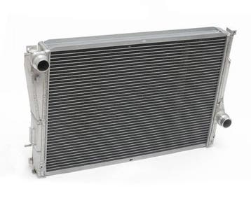SK-Import Radiateur 2 Rij BMW 3-serie, Auto-onderdelen, Ophalen of Verzenden, Nieuw, BMW