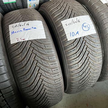 2 x Maxxis 205-60-16 4 Seizoenbanden 7,5mm, Auto-onderdelen, Banden en Velgen, Gebruikt, 16 inch, All Season, Band(en)