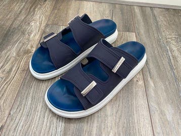 Alexander McQueen - Slippers - Maat: EU 44, Nieuw