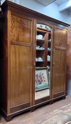 Antieke Engelse 3 deurs garderobekast, 2/3e hangdeel, 184 br, Antiek en Kunst, Antiek | Meubels | Kasten, Ophalen of Verzenden