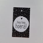 3x Cadeaulabel  Hiep Hiep HOERA!  Zwart (Per 3 stuks), Ophalen of Verzenden, Nieuw