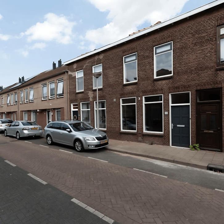 Huis in Gouda gevonden voor €1850,- pm, Huizen en Kamers, Kamers te huur, 50 m² of meer, Overige regio's