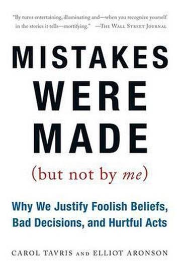 Mistakes Were Made (But Not by Me): Why We Justify Foolish, Boeken, Ophalen of Verzenden, Nieuw