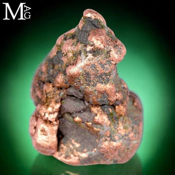 Natuurkoper met een rijke metallische glans uit de iconische