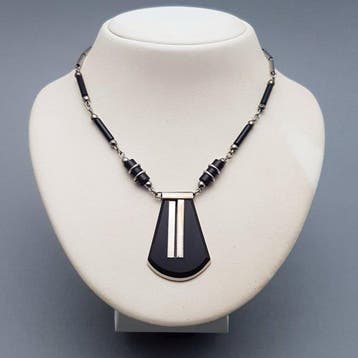 Art Deco kunststof en metaal - Halsketting - Jakob Bengel