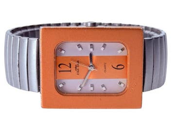 Veiling - Ziga Zaga |  Retro Design Horloge met Oranje Accen, Gebruikt