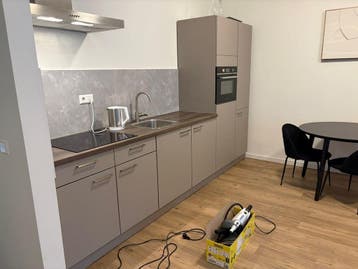 Te huur: Appartement Bredeweg in Roermond, Roermond, Limburg, Appartement
