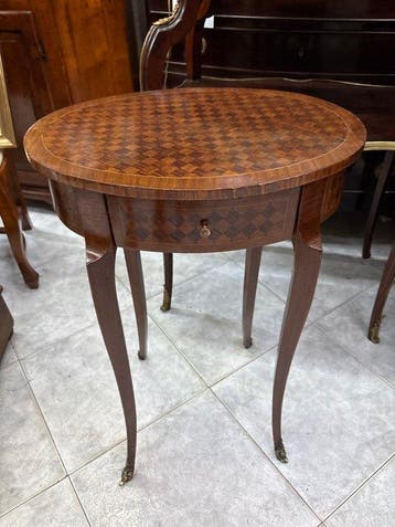 Bijzettafel - Walnoot