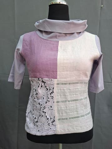 Uniek shirt lila/mauve met patchwork en kant, Zo goed als nieuw, Maat 36 (S), Paars, Korte mouw