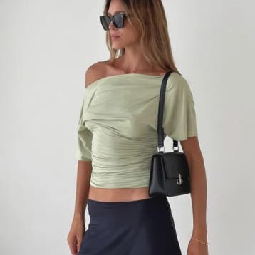 Zomerse One Shoulder Top met Korte Mouwen - Stijlvol en Sexy, Verzenden, Nieuw