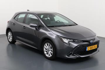 Private Lease - Toyota Corolla Hatchback, Gebruikt, Met garantie (alle), Corolla, Hybride Elektrisch/Benzine