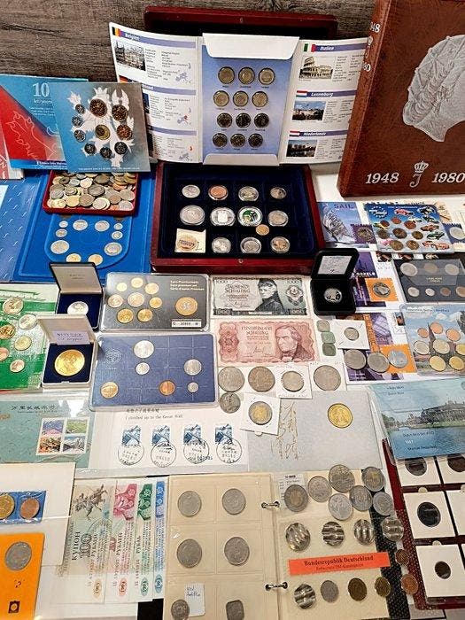 Wereld. Grote verzameling munten (Zonder minimumprijs), Postzegels en Munten, Munten | Europa | Niet-Euromunten