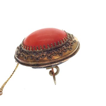 Antiek gouden broche met bloedkoraal, Gebruikt, Overige kleuren, Ophalen of Verzenden, Met edelsteen
