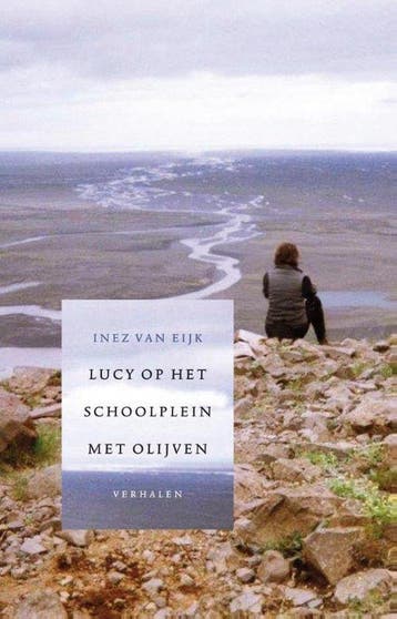 Lucy op het schoolplein met olijven, Ophalen of Verzenden, Nieuw