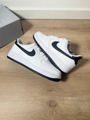 Nike - Sneakers - Maat: EU 44 - Nieuw met tags, Nieuw