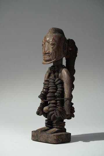 Een houten beeld - Yoruba - Nigeria (Zonder minimumprijs)