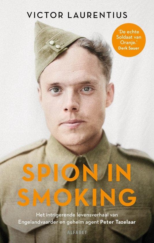 Spion in smoking, Boeken, Overige Boeken, Ophalen of Verzenden