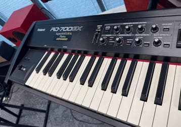 Roland RD700GX met Supernatural Expansion geinstalleerd, Ophalen of Verzenden, Zo goed als nieuw, Digitaal