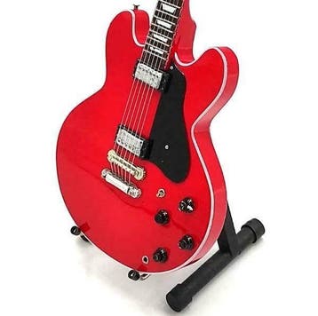 Miniatuur replica Gibson Crossroads ES335 gitaar Chuck Berry, Ophalen of Verzenden, Nieuw, Pop, Beeldje of Miniatuur