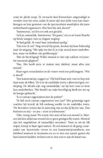 Verraad / Eve Dallas / 12 9789022582763 J.D. Robb, Verzenden, Gelezen, J.D. Robb