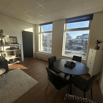 Appartement in Leeuwarden gevonden voor €1225,- pm, Huizen en Kamers, Huizen te huur, Leeuwarden, Direct bij eigenaar, Friesland