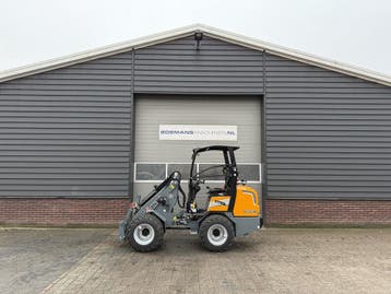 Giant G2300 HD minishovel NIEUW, Zakelijke goederen, Machines en Bouw | Kranen en Graafmachines, Ophalen, Wiellader of Shovel