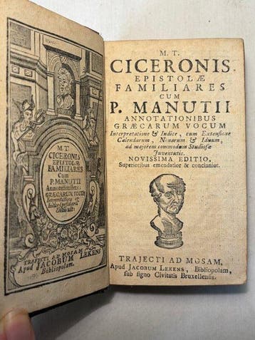 Cicéron - Ciceronis Epistolae Familiares. Cum P. Manutii