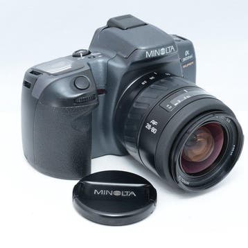 Minolta 303si Super + AF ZOOM 28-80mm F4-5.6 Analoge camera, Nieuw
