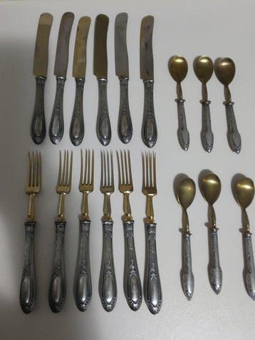 Bestekset voor 6 personen (18) - .800 zilver