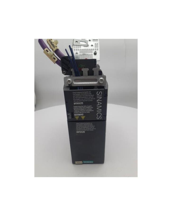 Siemens SIMATIC 6SL32101KE118UP0  Frequentieomvormer, Zakelijke goederen, Machines en Bouw | Houtbewerking, Ophalen