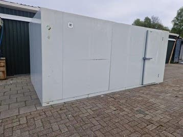 Vriescel 470 x 226 x 211 cm, Nieuw in verpakking, Koelen en Vriezen