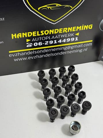 Org. Wielbouten set van Mini bj.2024 aantal 21 stuks, Gebruikt