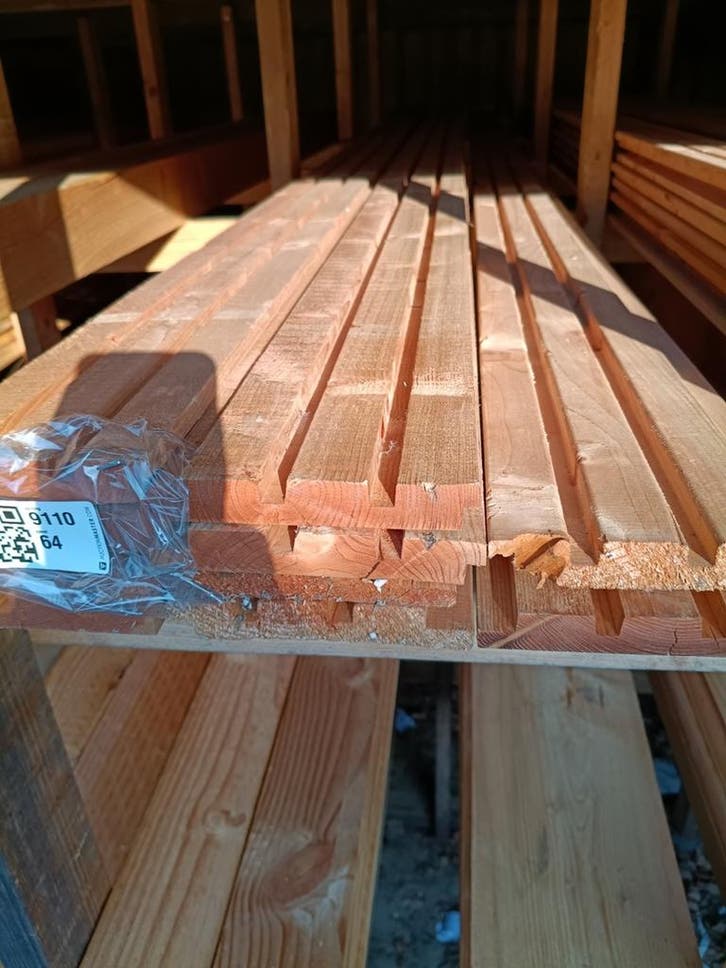 Ca. 28x Red Class wood triple profiel, Doe-het-zelf en Verbouw, Hout en Planken