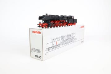 Märklin H0 - 37840 - Stoomlocomotief met tender (1) - BR 50, Nieuw