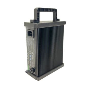 Powerfirst Acculader - 24V 8A geschikt voor scootmobielaccu&, Ophalen of Verzenden, Nieuw