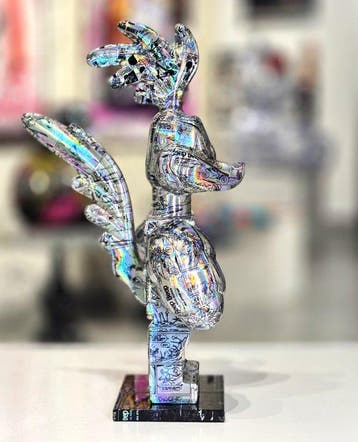 Patryk Konrad - BMW Road Runner comic sculpture - limited
