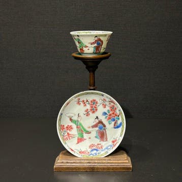 Kop en schotel - Porselein - Yongzheng kop en schotel